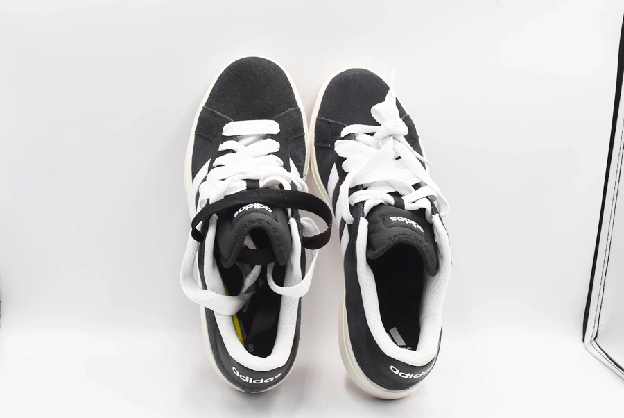 meskie-buty-adidas-grand-court-base-00s-r44-marka-7108-1