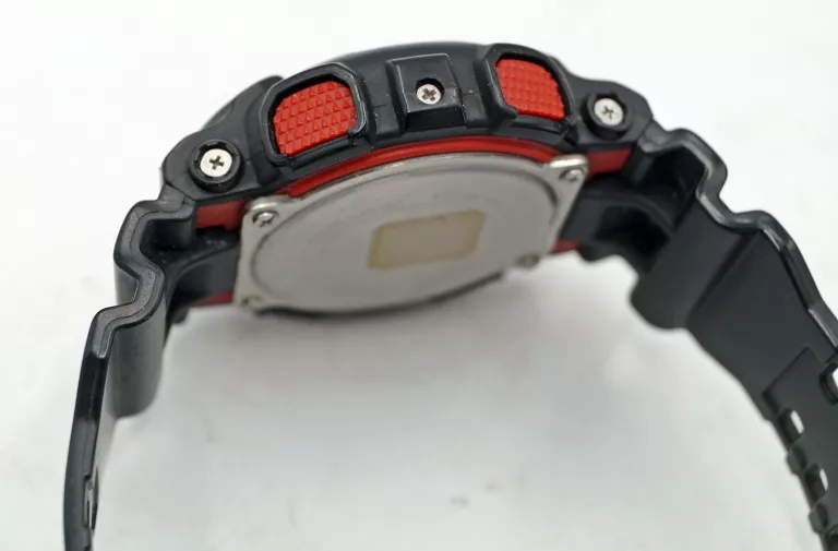 ZEGAREK CASIO GA-100