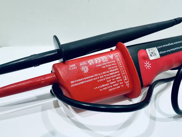 MIERNIK UNIT UT15C