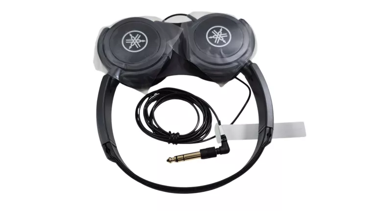 SŁUCHAWKI STUDYJNE NAUSZNE YAMAHA HPH-100B