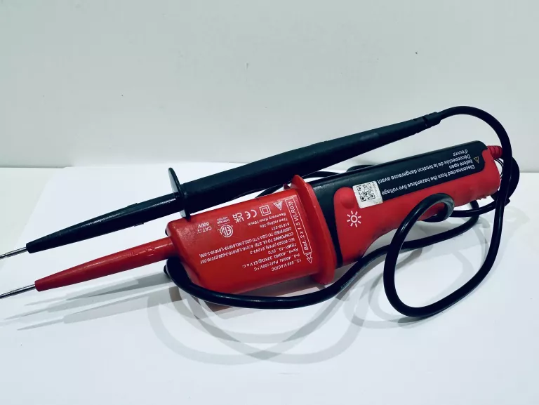 MIERNIK UNIT UT15C