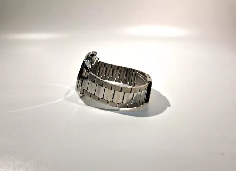 ZEGAREK MĘSKI NARĘCZNY CASIO MTP-VD01