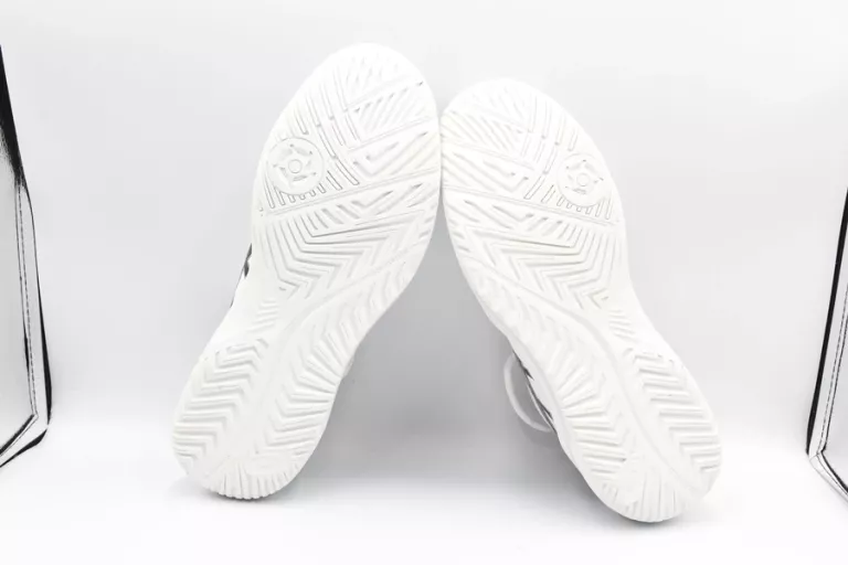 ASICS BUTY DO TENISA ASICS COURT SLIDE 4 1041A483 43,5