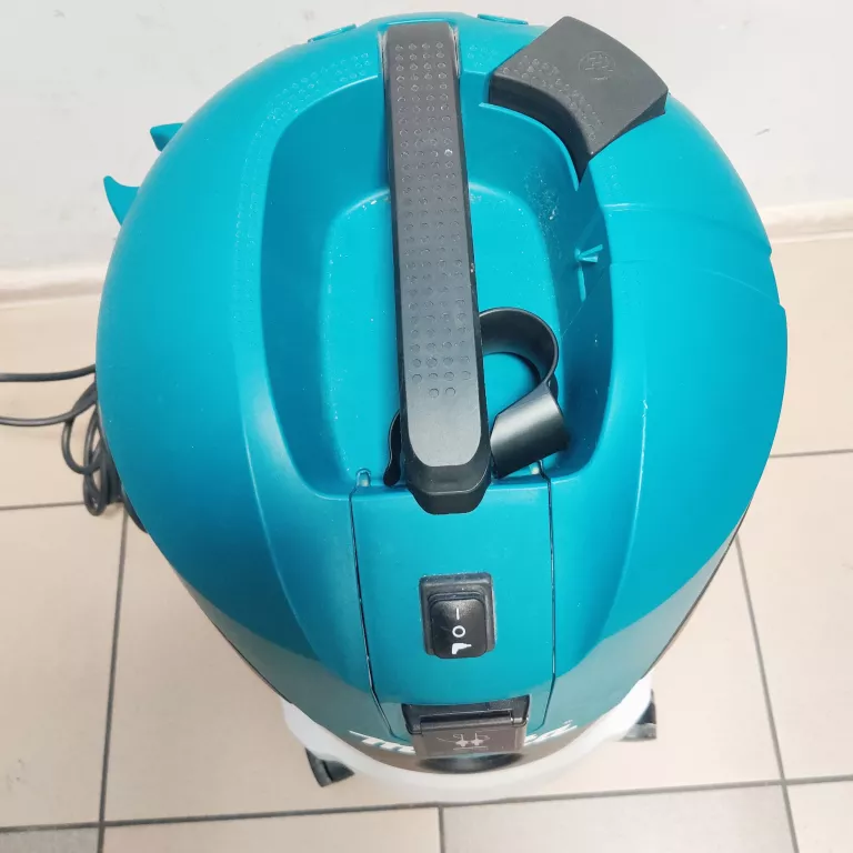 ODKURZACZ PRZEMYSŁOWY MAKITA VC2512L