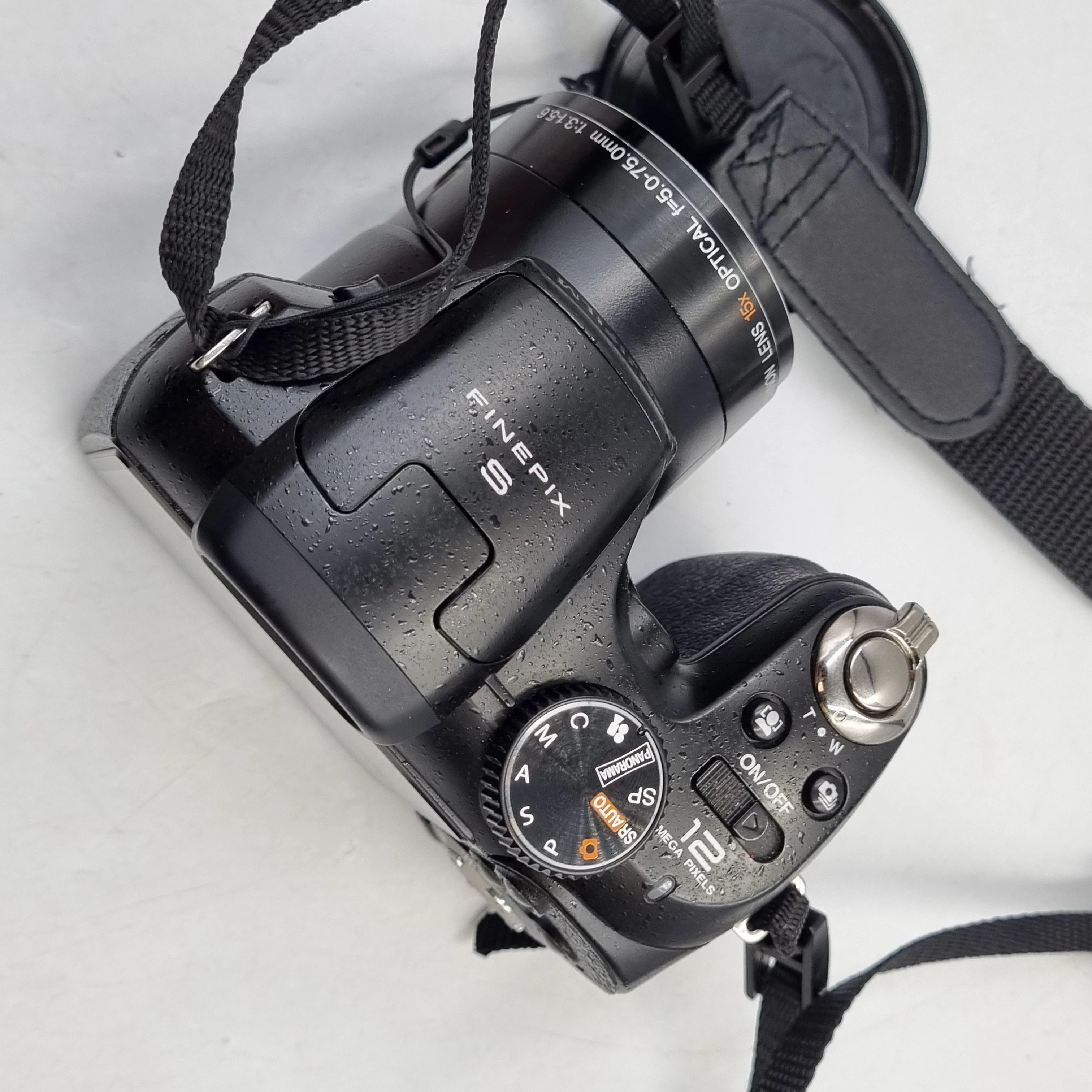 aparat-fujifilm-finepix-s1700-stan-11323-2