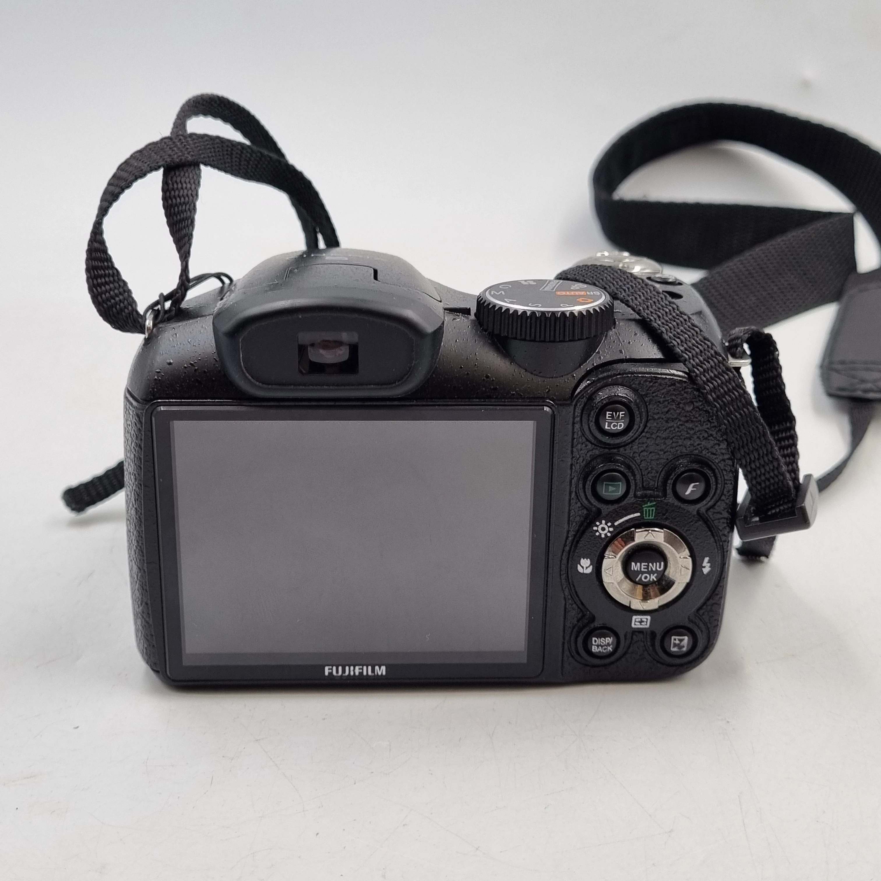 aparat-fujifilm-finepix-s1700-ean-gtin-4547410105575