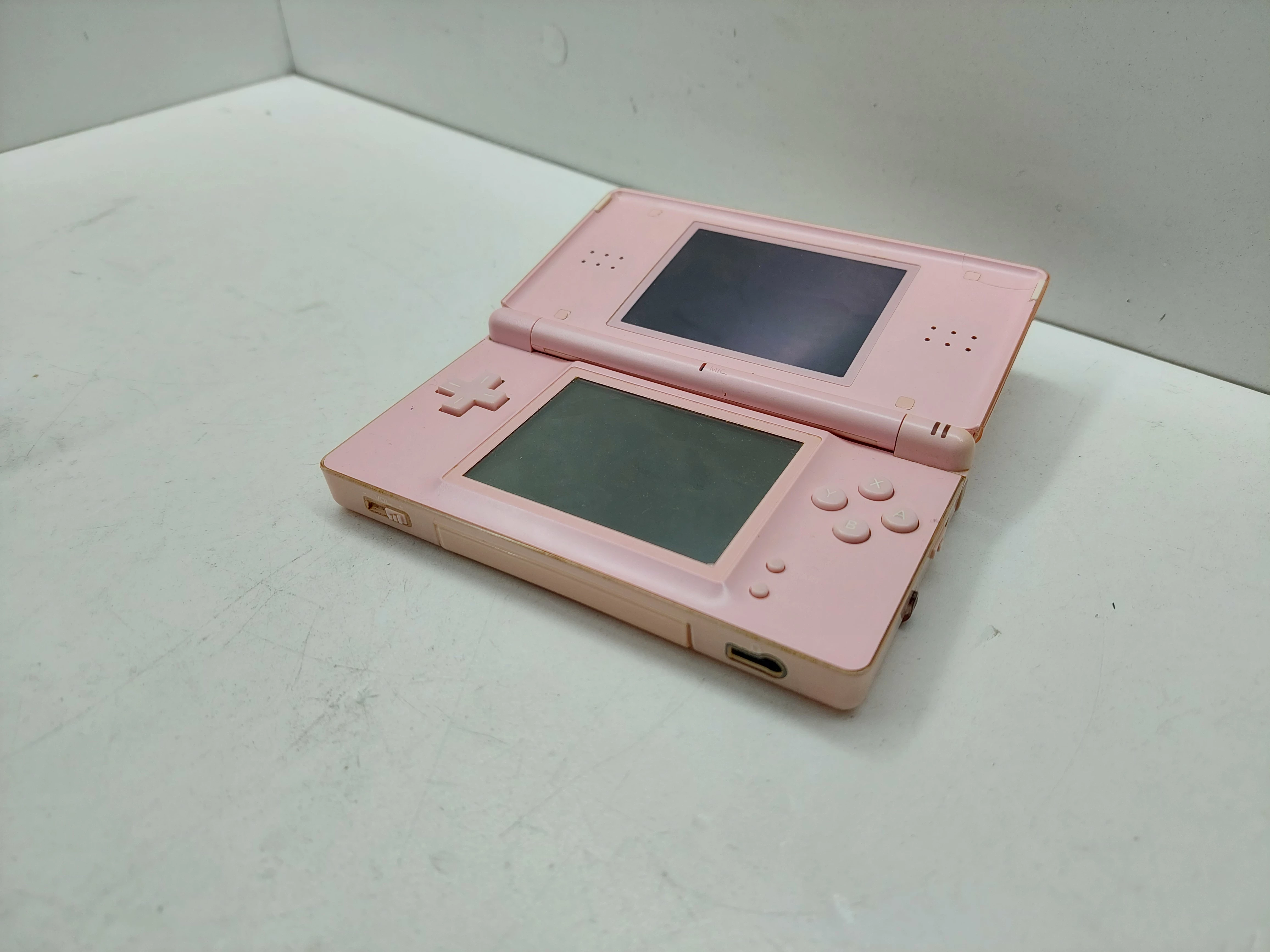 konsola-nintendo-ds-lite-lad-ean-gtin-0045496717759