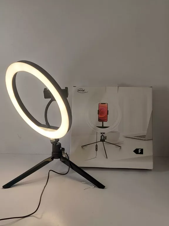 LAMPA PIERŚCIENIOWA LED ZE STATYWEM
