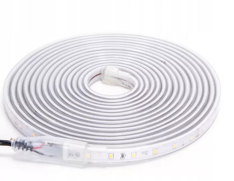 TAŚMA SOLARNA LED-3M-30W-2700K-300 LM-IP65