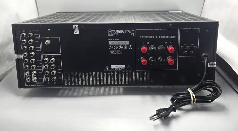 wzmacniacz-yamaha-ax-700-kolor-718-1