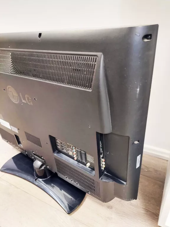 TELEWIZOR LG 37LG3000 FULL HD