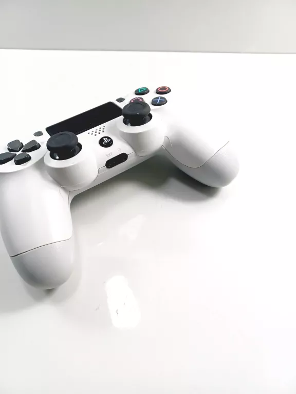 PAD DO PS4 BIALY