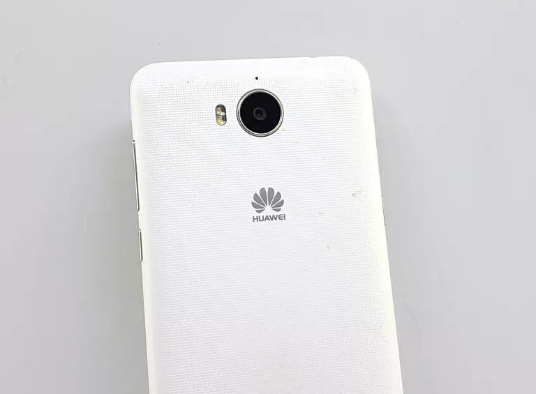 HUAWEI Y6 2017 2/16GB
