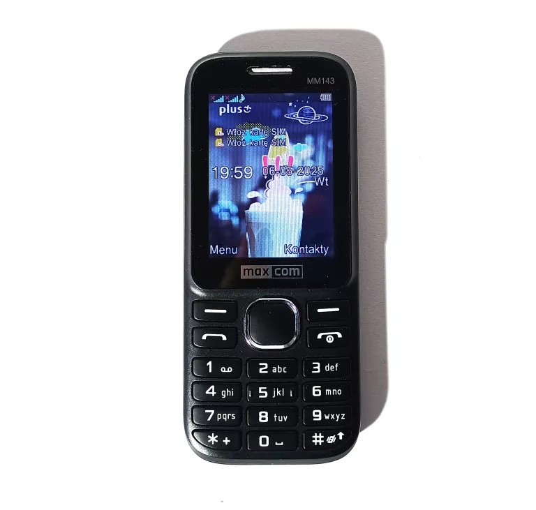 TELEFON MAXCOM MM143