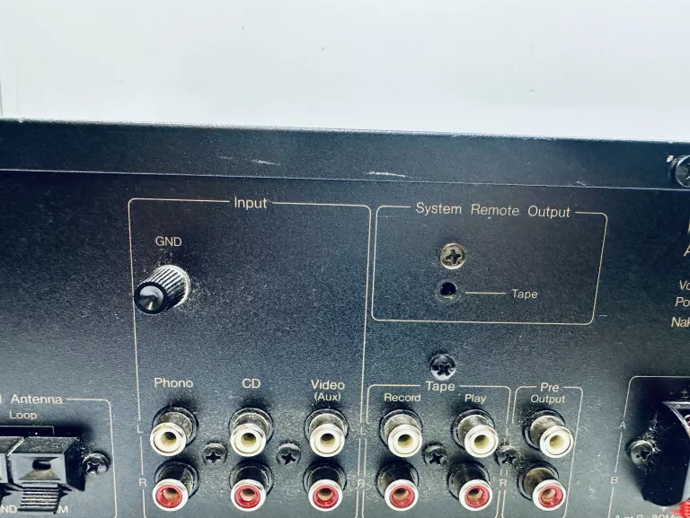 NAKAMICHI RE-3 MELODYJNY AMPLITUNER STEREO PILOT