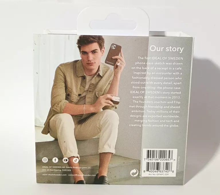 ETUI CASE NA AIRPODSY CZARNE PUD