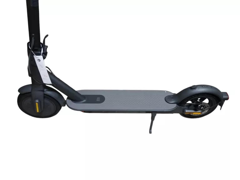 HULAJNOGA ELEKTRYCZNA XIAOMI MI ELECTRIC SCOOTER ESSENTIAL 20KM/H