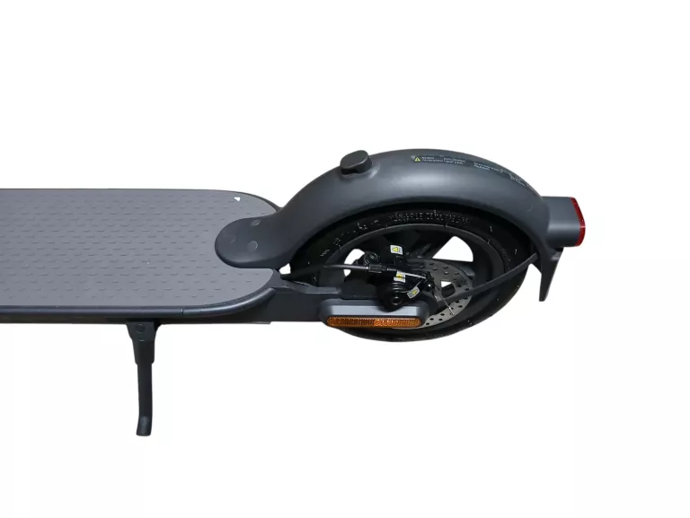 HULAJNOGA ELEKTRYCZNA XIAOMI MI ELECTRIC SCOOTER ESSENTIAL 20KM/H