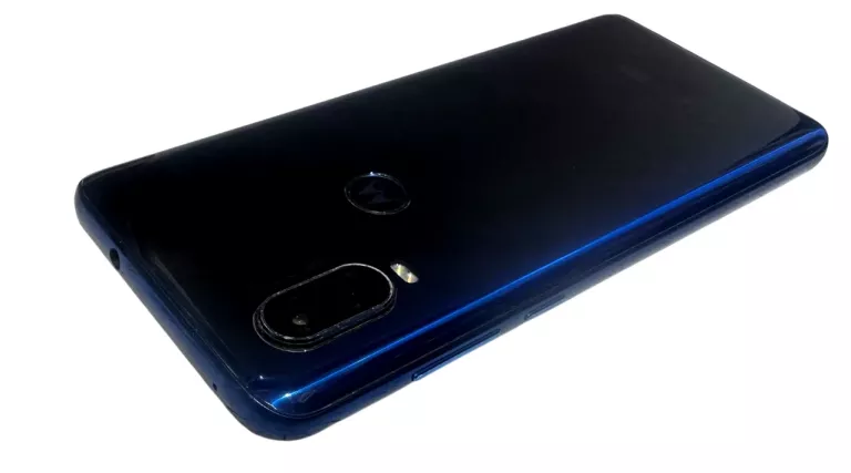TELEFON MOTOROLA ONE VISION 128 GB/4 RAM