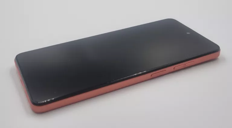 TELEFON MOTOROLA MOTO G04