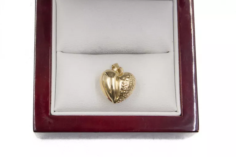 ZŁOTY WISIOREK SERDUSZKO P585 W1,06G R 1,6X1,4CM