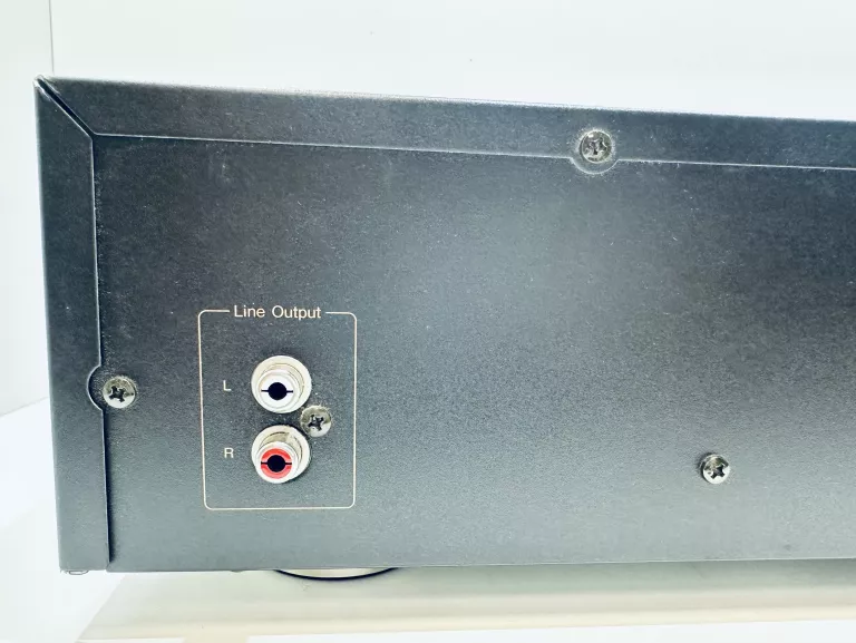 NAKAMICHI MB 4S ZMIENIARKA CD X 7 PŁYT ODTWARZACZ