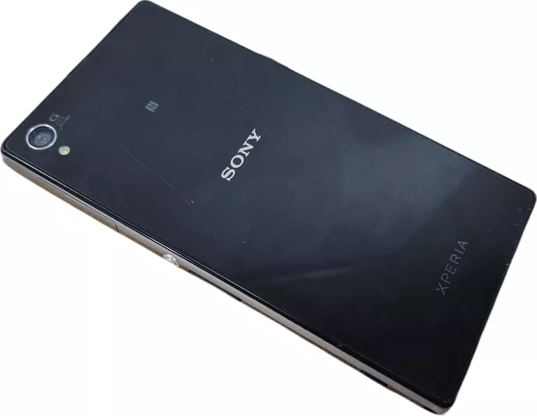SMARTFON SONY XPERIA Z1 C6903 2 GB / 16 GB 20MPX BIAŁY