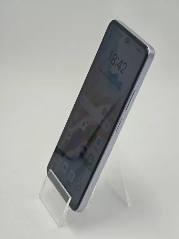 TELEFON OPPO A79 8/256GB + CASE