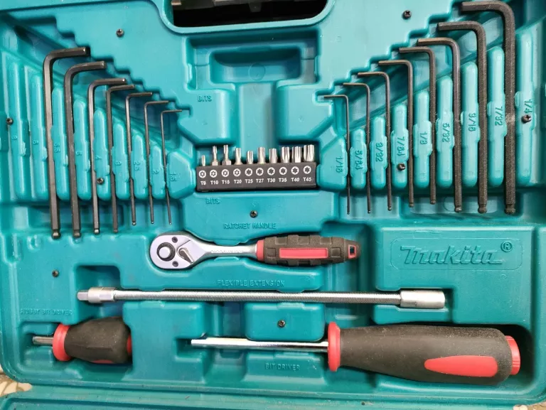 MAKITA ZESTAW NARZĘDZI KLUCZY BITÓW P-46470