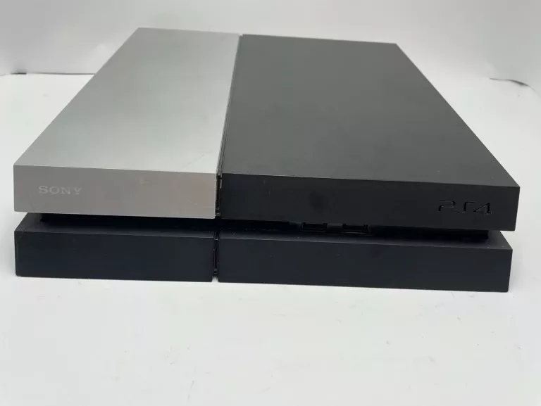 KONSOLA PLAYSTATION 4 FAT CUH-1004A 500GB + PAD [250502001]