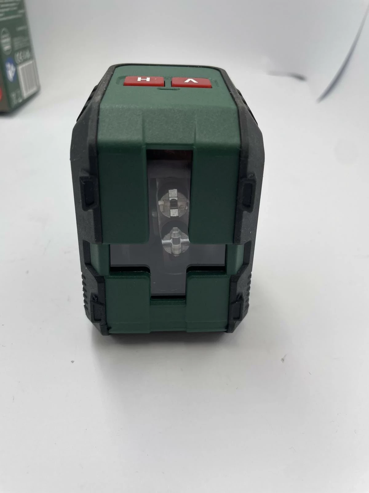 laser-krzyzowy-ze-statywem-pkll-10-b4-maksymalny-zasieg-pracy-10