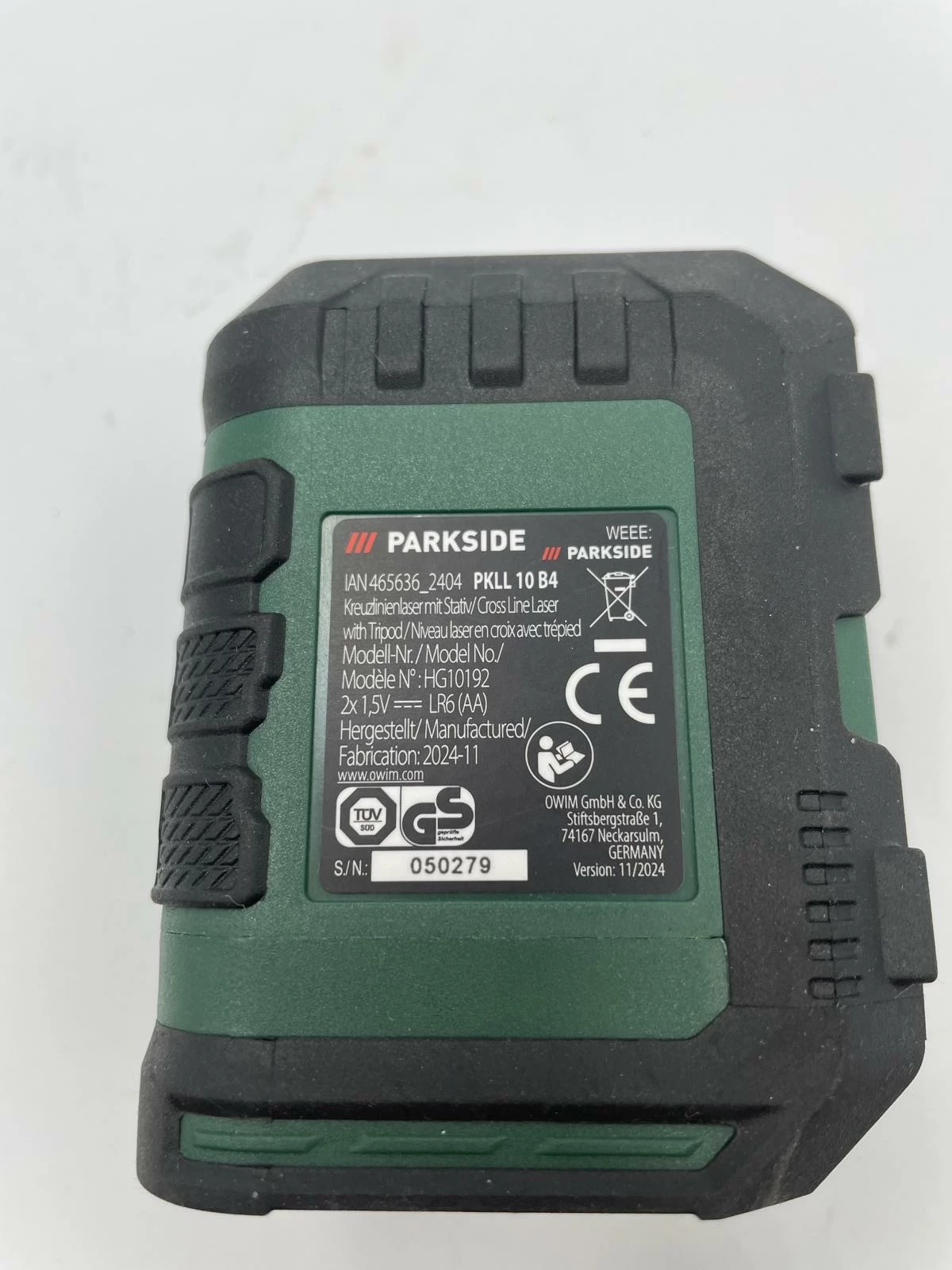 laser-krzyzowy-ze-statywem-pkll-10-b4-stan-11323-2