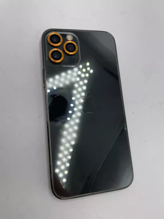 TELEFON IPHONE 12 PRO 6/128GB + KABEL USB