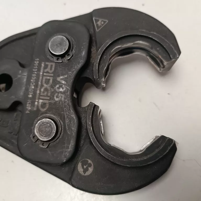 SZCZĘKA ZACISKOWA RIDGID V35