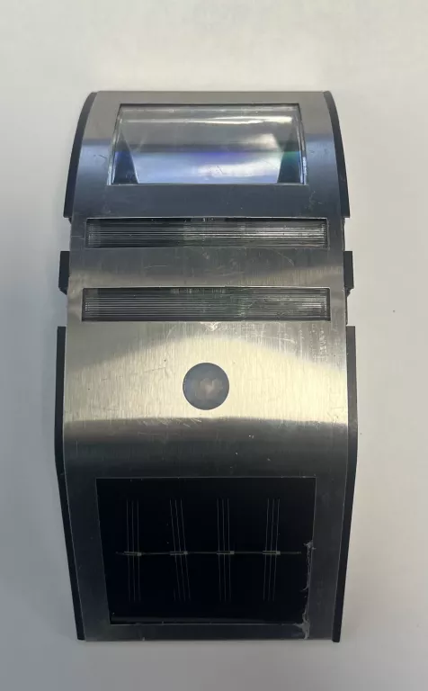 LAMPA LED ŚCIENNA SOLARNA Z CZUJNIKIEM GRUNDIG