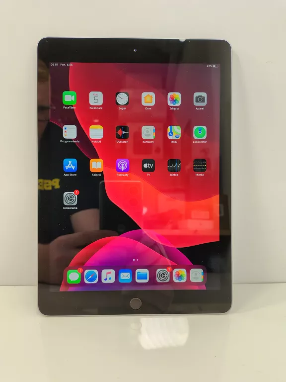 TABLET APPLE IPAD 6 GENERACJI A1893 9,7" 2 GB / 32 GB