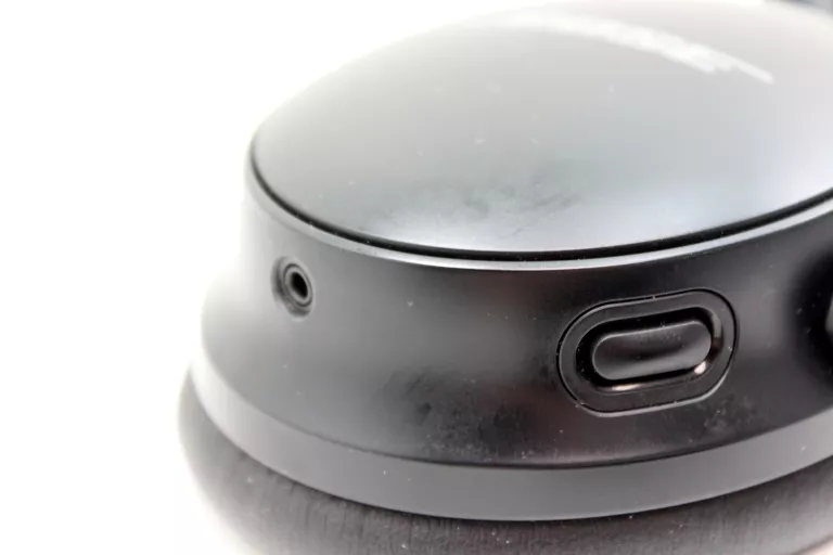SŁUCHAWKI BOSE QUIETCOMFORT 45