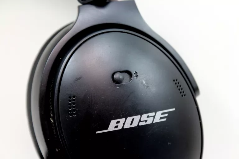 SŁUCHAWKI BOSE QUIETCOMFORT 45