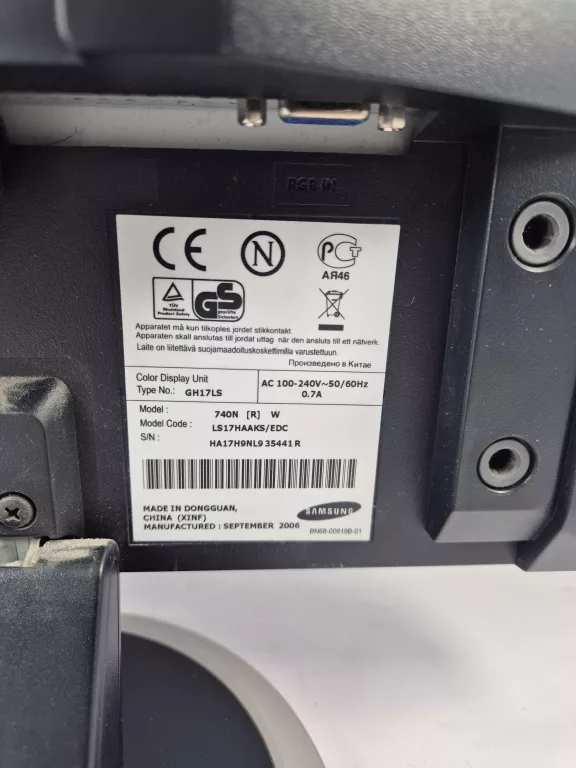 MONITOR SAMSUNG 740N