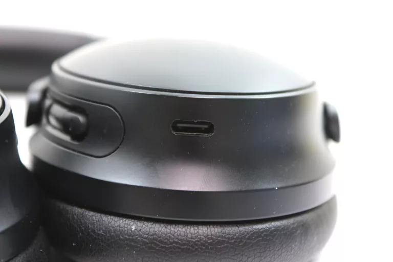 SŁUCHAWKI BOSE QUIETCOMFORT 45