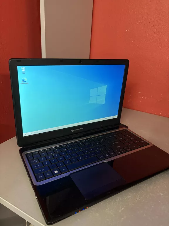 LAPTOP PACKARD BELL