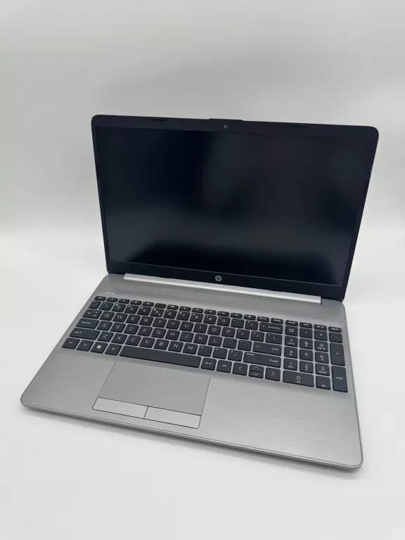 LAPTOP HP 250 G8 8/256GB SSD WIN 11 I3-1115G4 + PUDEŁKO,ZASILACZ