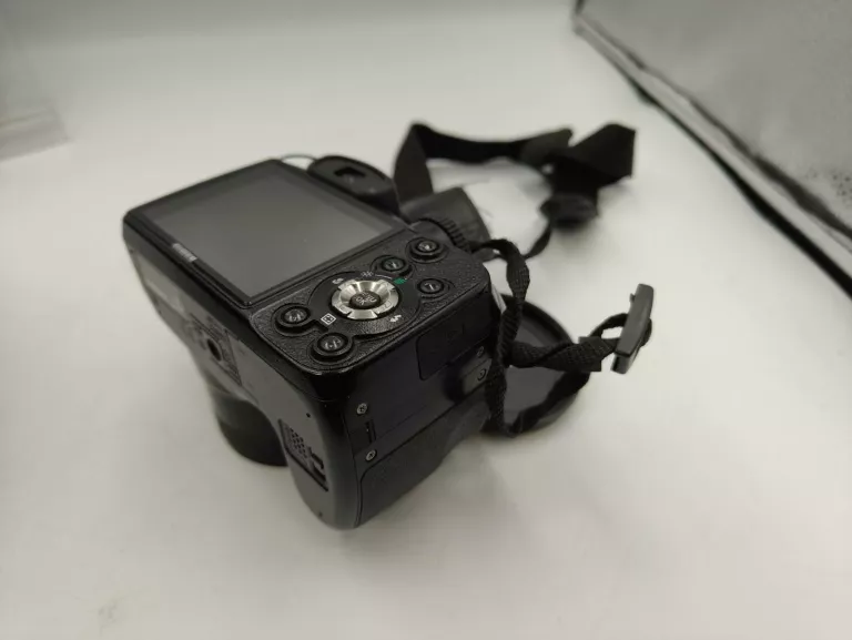 APARAT FUJIFILM FINEPIX S1800
