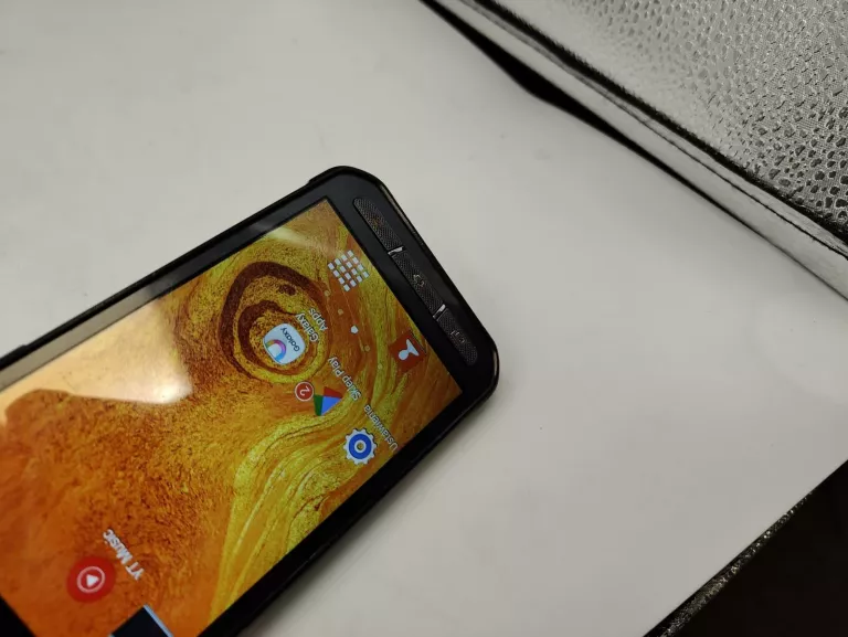 TELEFON SAMSUNG GALAXY XCOVER 3