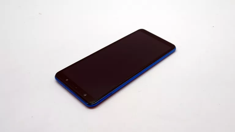 TELEFON GALAXY A 7 64 GB