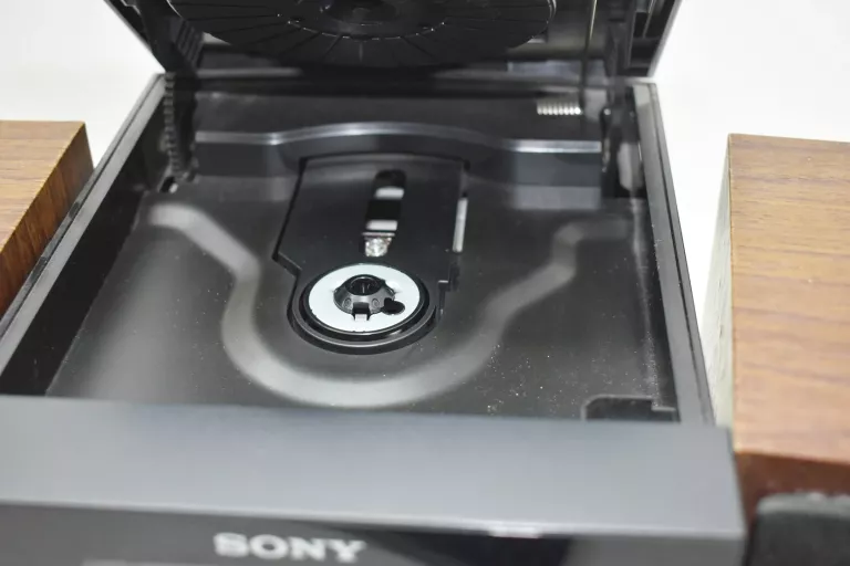 WIEŻA SONY CMT-FX200