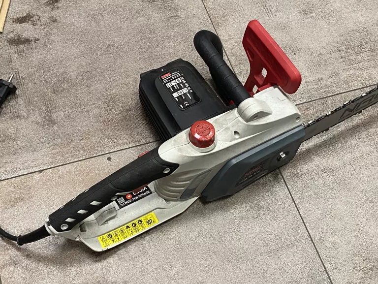 PIŁA ELEKTRYCZNA NAC CE18-35-N-H 1800W