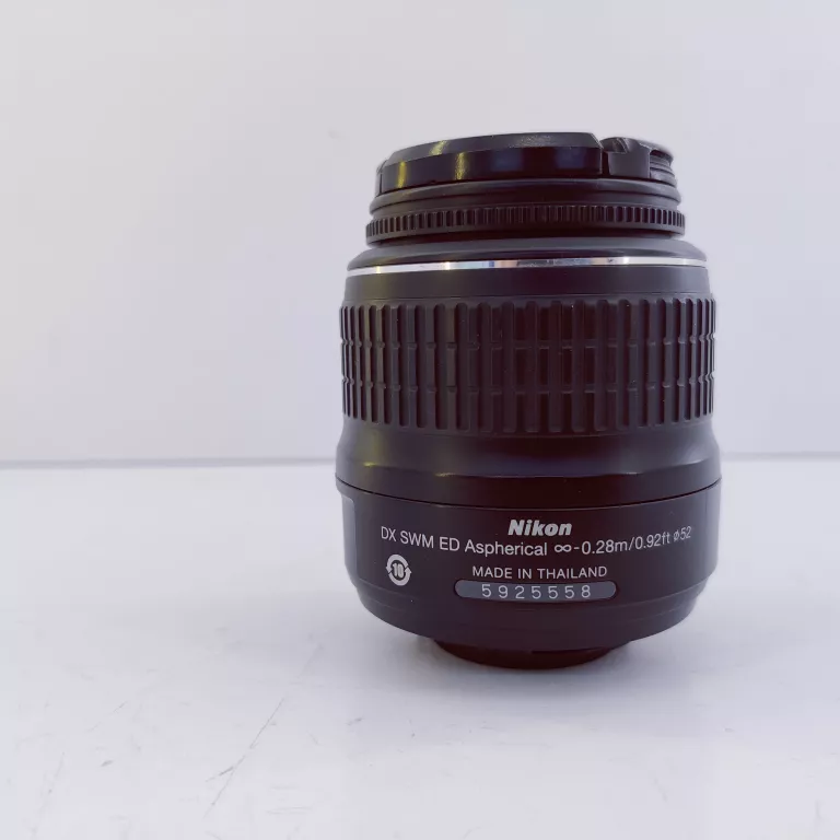 LUSTRZANAKA NIKON D3200 KOMPLET