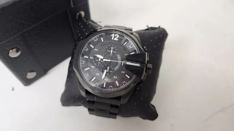 ZEGAREK DISEL DZ-4283