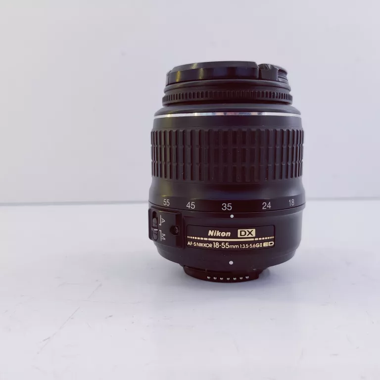 LUSTRZANAKA NIKON D3200 KOMPLET